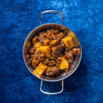 Braised Beef Brisket and Potatoes (土豆燉牛腩)